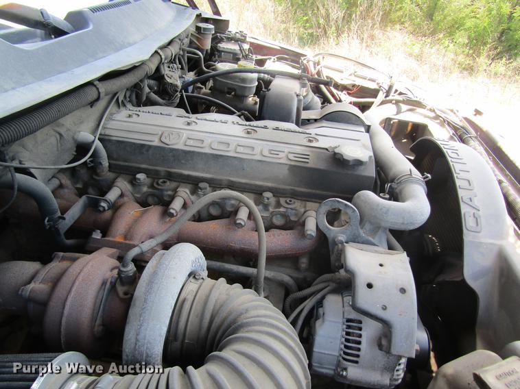 image for item DC4274 2000 Dodge Ram 3500 flatbed pickup truck