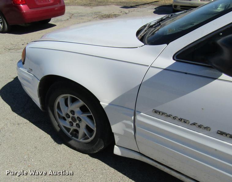 image for item DC4457 2001 Pontiac Grand AM
