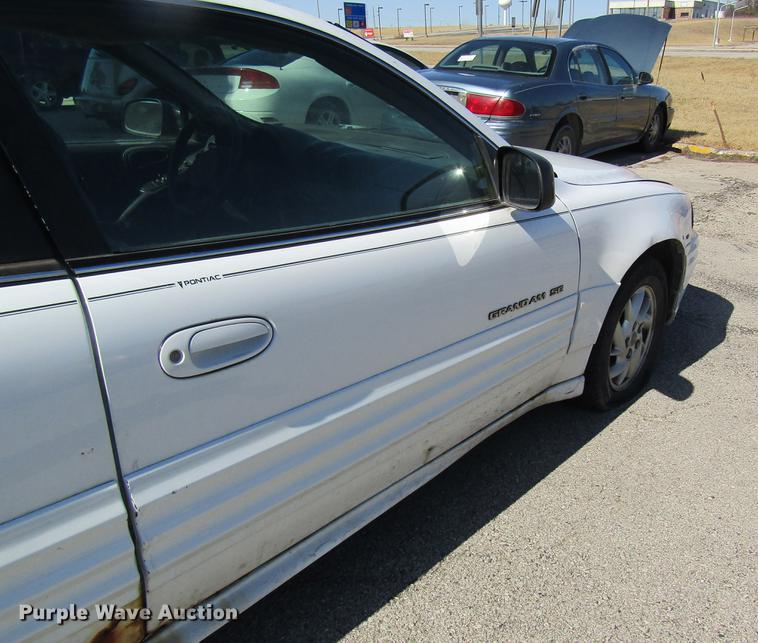 image for item DC4457 2001 Pontiac Grand AM