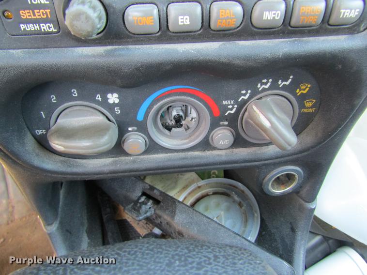 image for item DC4457 2001 Pontiac Grand AM