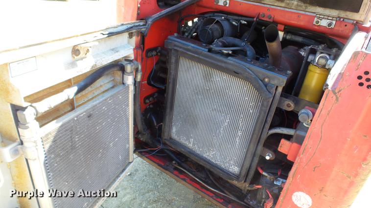 image for item DC5544 2006 Takeuchi TL130 skid steer