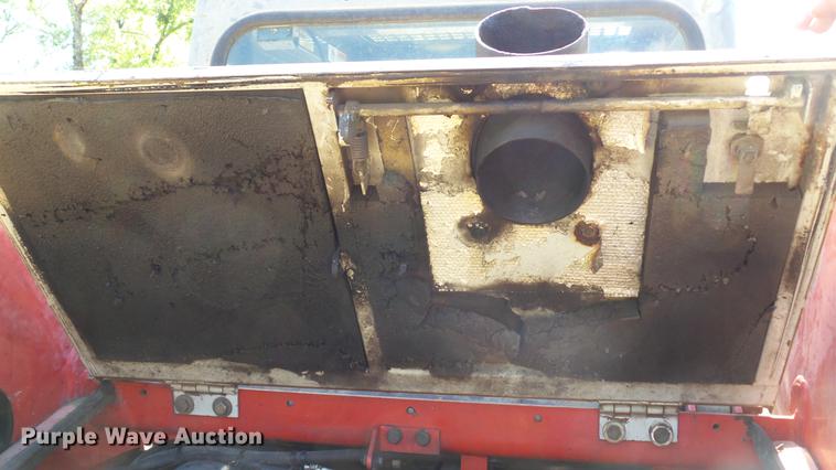 image for item DC5544 2006 Takeuchi TL130 skid steer