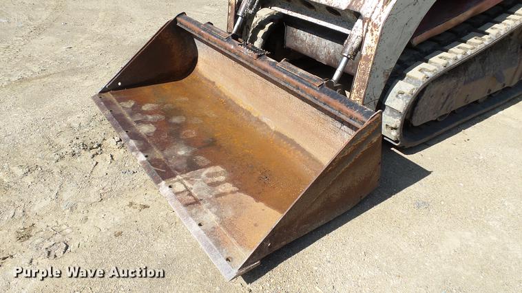 image for item DC5544 2006 Takeuchi TL130 skid steer