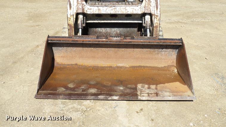 image for item DC5544 2006 Takeuchi TL130 skid steer