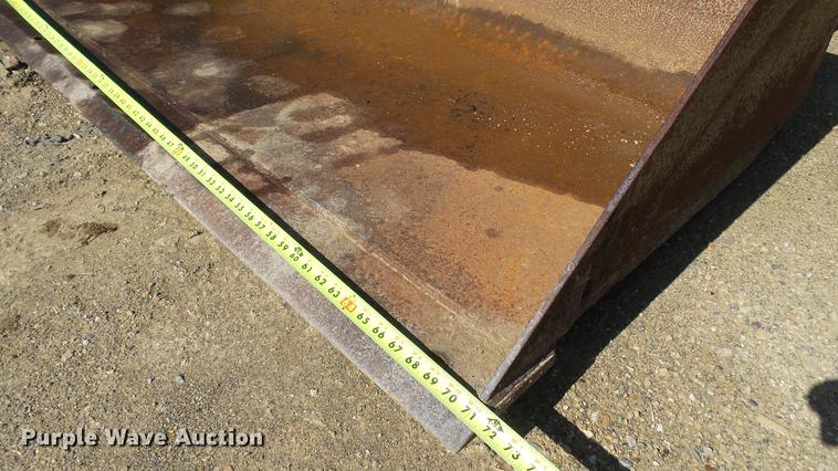 image for item DC5544 2006 Takeuchi TL130 skid steer