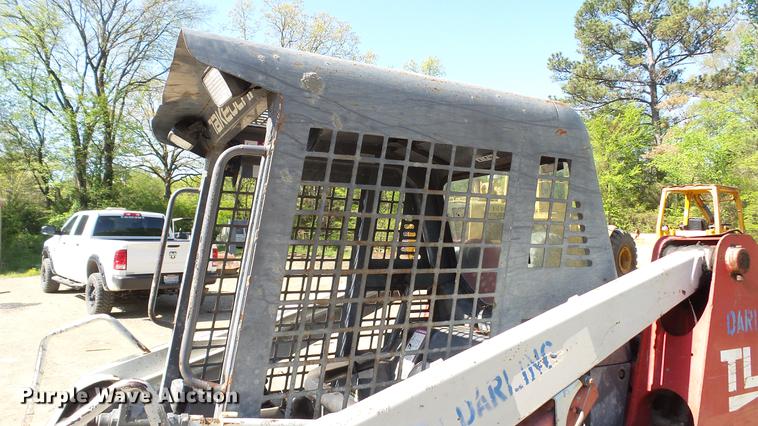 image for item DC5544 2006 Takeuchi TL130 skid steer