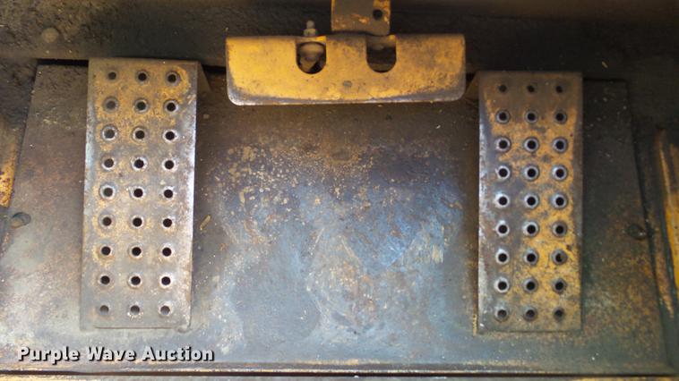 image for item DC5545 1994 Case 1845C skid steer