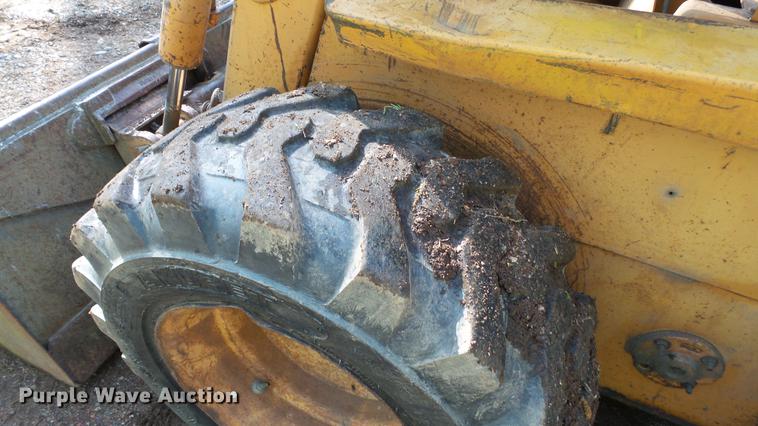 image for item DC5545 1994 Case 1845C skid steer