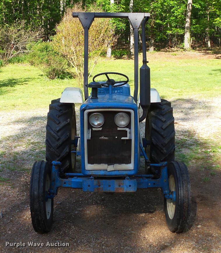 image for item DC5547 Ford 1700 tractor