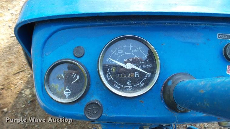 image for item DC5547 Ford 1700 tractor