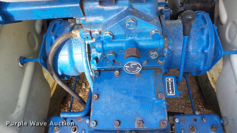 image for item DC5547 Ford 1700 tractor
