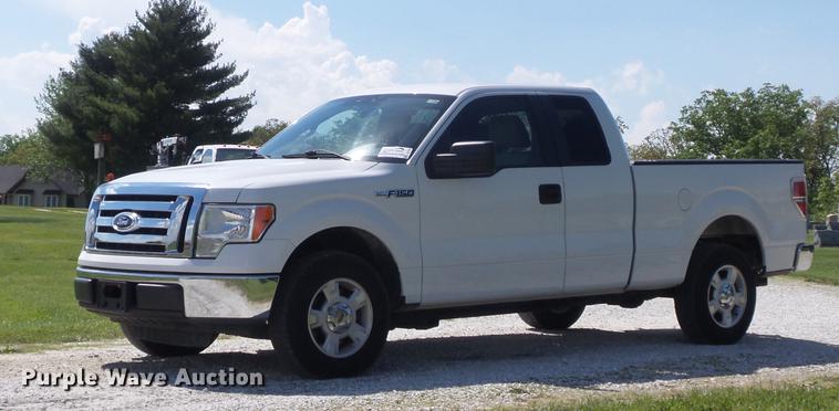 image for item DC7295 2010 Ford F150 XLT SuperCab pickup truck