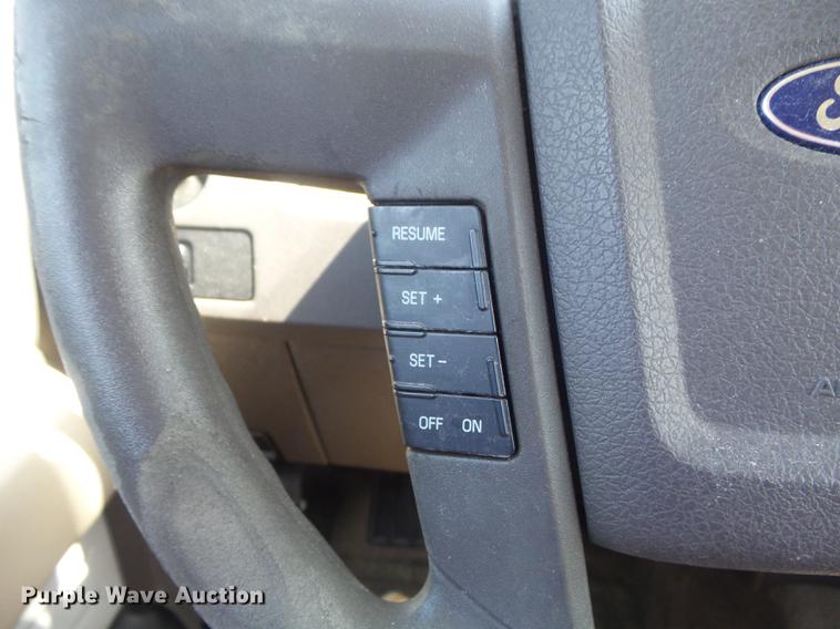 image for item DC7295 2010 Ford F150 XLT SuperCab pickup truck