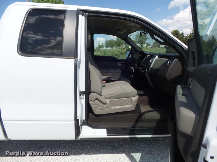 image for item DC7295 2010 Ford F150 XLT SuperCab pickup truck