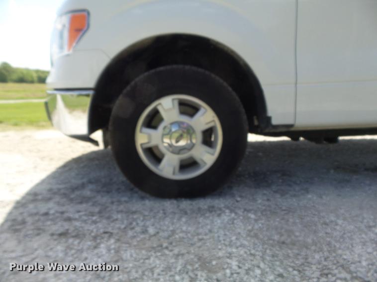 image for item DC7295 2010 Ford F150 XLT SuperCab pickup truck