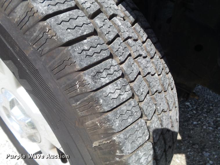 image for item DC7295 2010 Ford F150 XLT SuperCab pickup truck