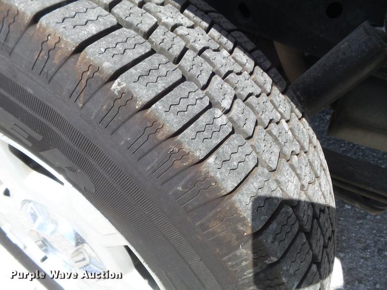 image for item DC7295 2010 Ford F150 XLT SuperCab pickup truck