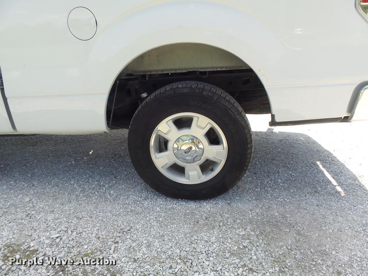 image for item DC7295 2010 Ford F150 XLT SuperCab pickup truck