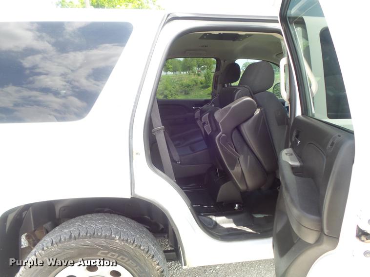 image for item DC7300 2009 Chevrolet Tahoe LS SUV