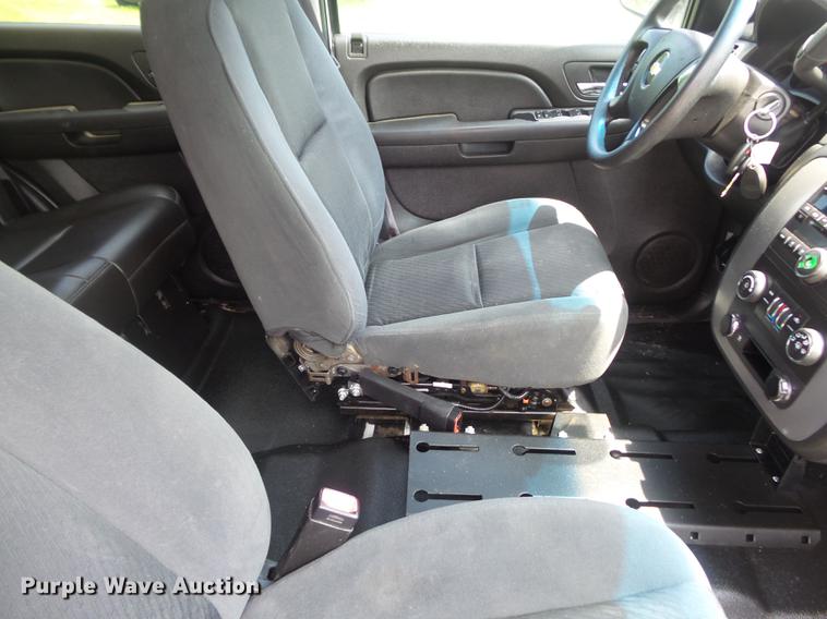 image for item DC7300 2009 Chevrolet Tahoe LS SUV