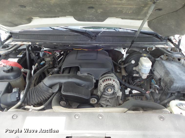 image for item DC7300 2009 Chevrolet Tahoe LS SUV