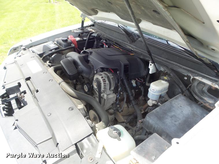 image for item DC7300 2009 Chevrolet Tahoe LS SUV