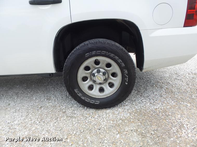 image for item DC7300 2009 Chevrolet Tahoe LS SUV