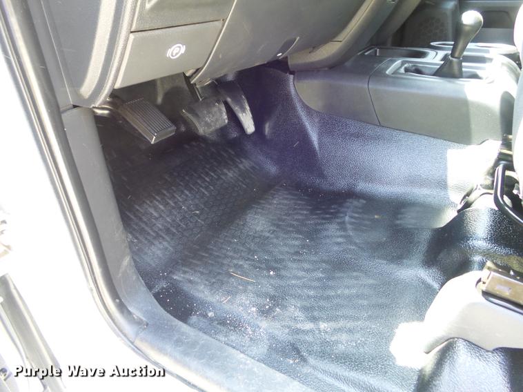 image for item DC7301 2012 Dodge Ram 2500HD Quad Cab pickup truck