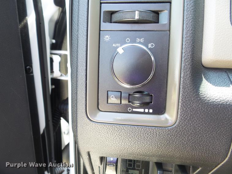 image for item DC7301 2012 Dodge Ram 2500HD Quad Cab pickup truck