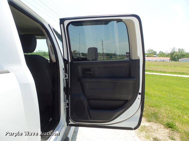 image for item DC7301 2012 Dodge Ram 2500HD Quad Cab pickup truck