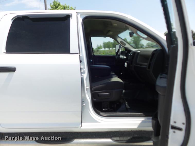 image for item DC7301 2012 Dodge Ram 2500HD Quad Cab pickup truck