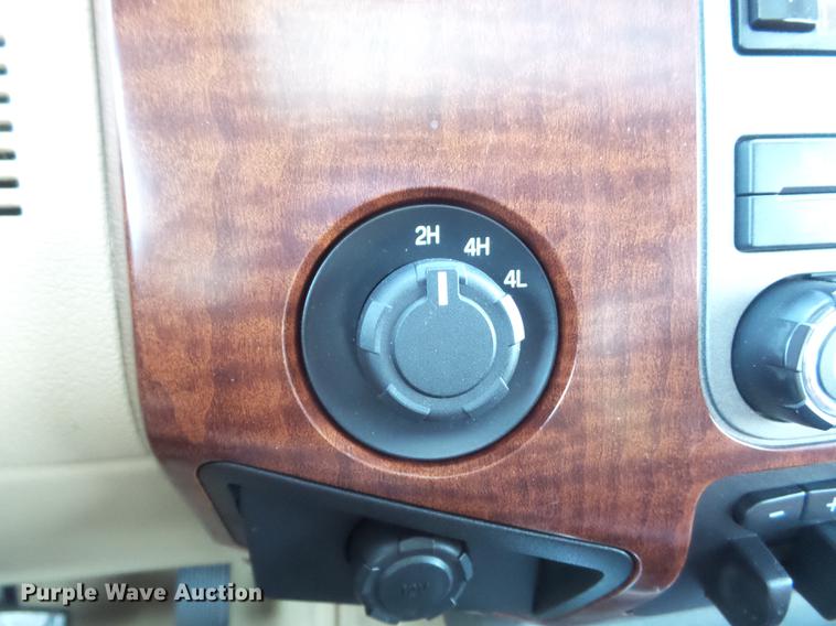 image for item DC7304 2011 Ford F350 Super Duty Lariat King Ranch Crew Cab pickup truck