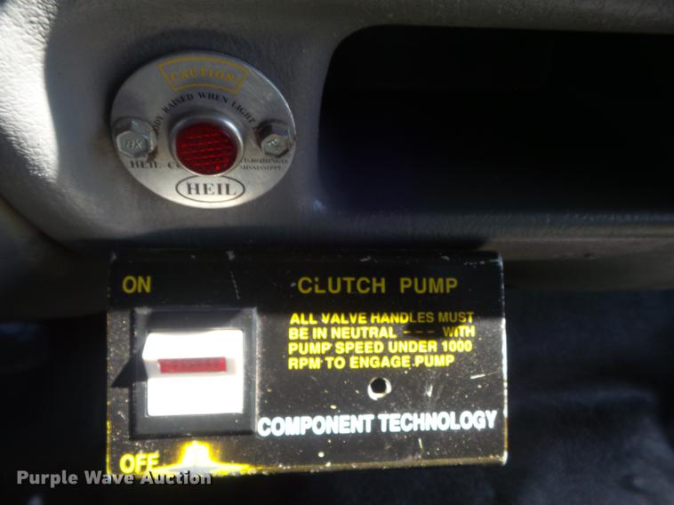 image for item DC7307 2004 Ford F450 Super Duty XL dump truck