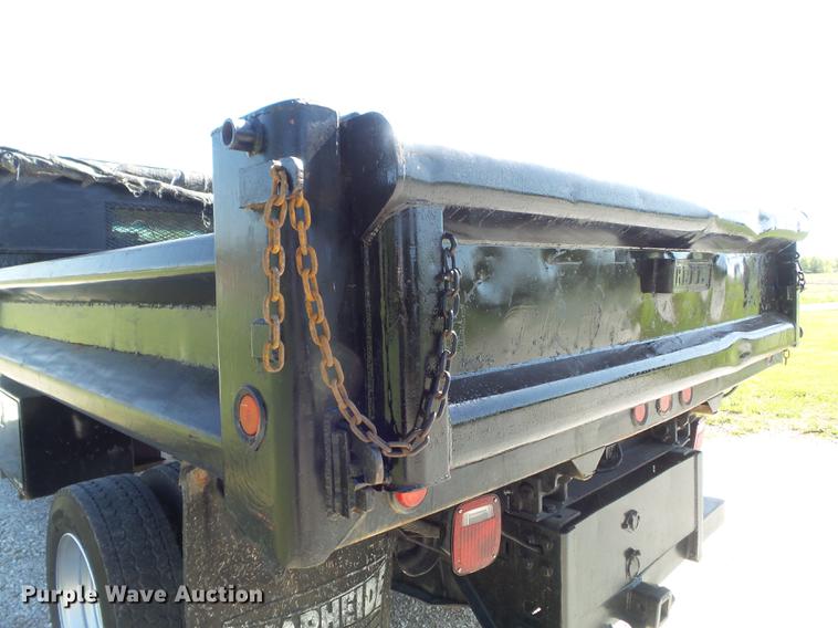 image for item DC7307 2004 Ford F450 Super Duty XL dump truck