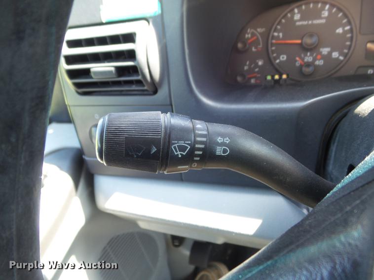 image for item DC7309 2005 Ford F550 Super Duty XL Crew Cab utility truck with crane