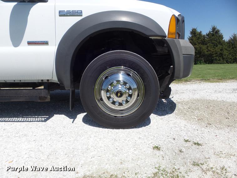 image for item DC7309 2005 Ford F550 Super Duty XL Crew Cab utility truck with crane