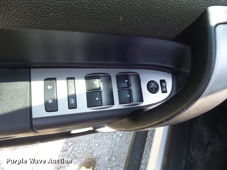 image for item DC7310 2014 Chevrolet Silverado 2500HD LT Crew Cab pickup truck