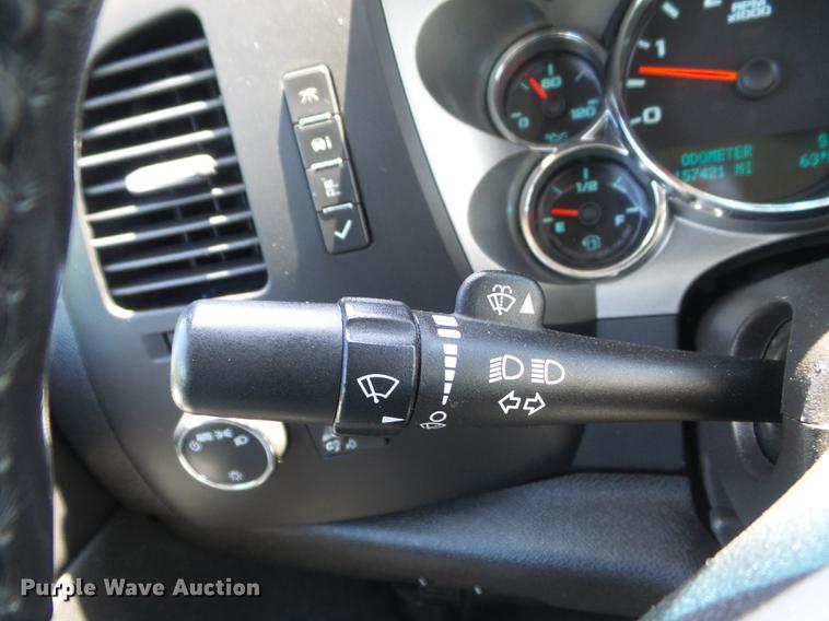 image for item DC7310 2014 Chevrolet Silverado 2500HD LT Crew Cab pickup truck