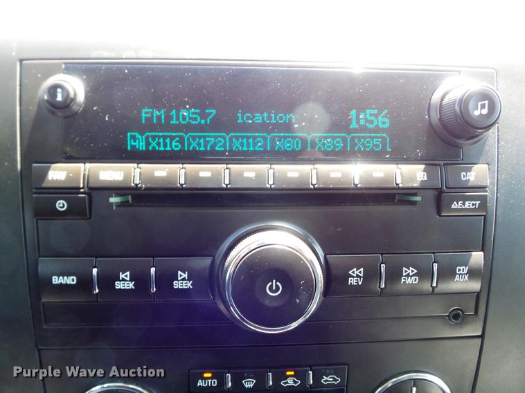 image for item DC7310 2014 Chevrolet Silverado 2500HD LT Crew Cab pickup truck