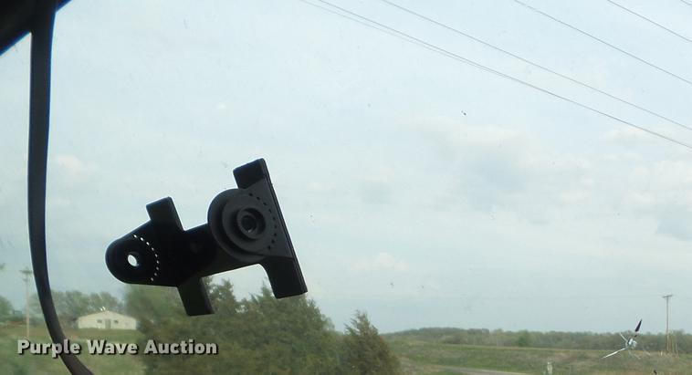 image for item DC7312 1999 Freightliner FL70 Crew Cab box truck