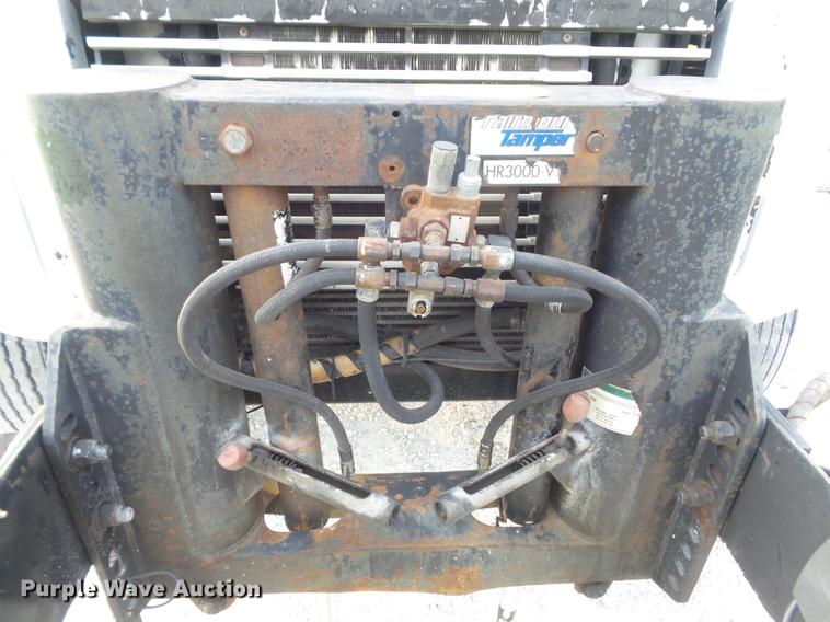 image for item DC7312 1999 Freightliner FL70 Crew Cab box truck