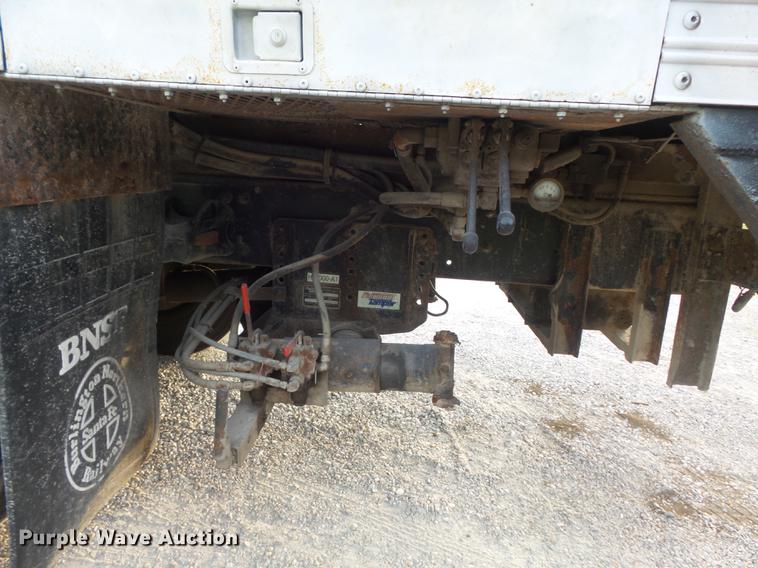 image for item DC7312 1999 Freightliner FL70 Crew Cab box truck