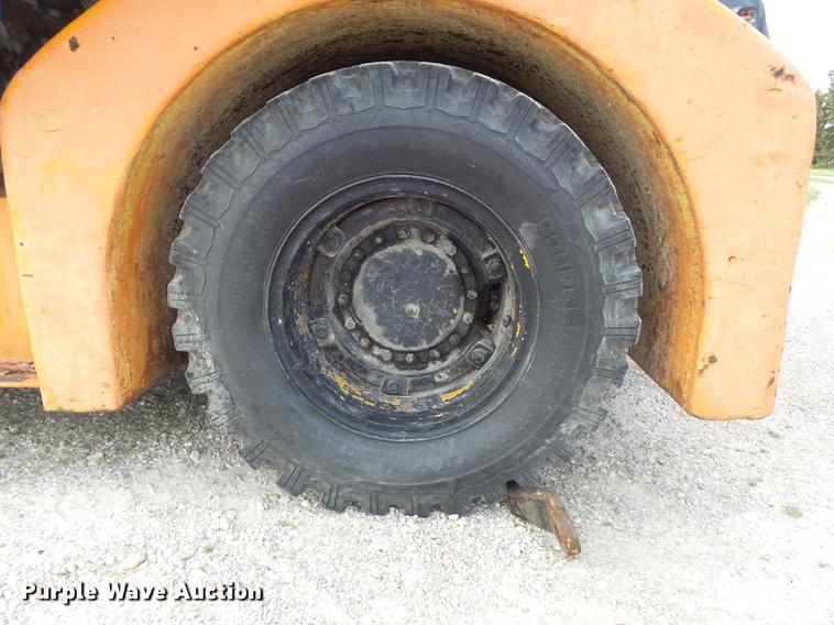 image for item DC7314 United Tractor SM80 Shop Mule aircraft tug