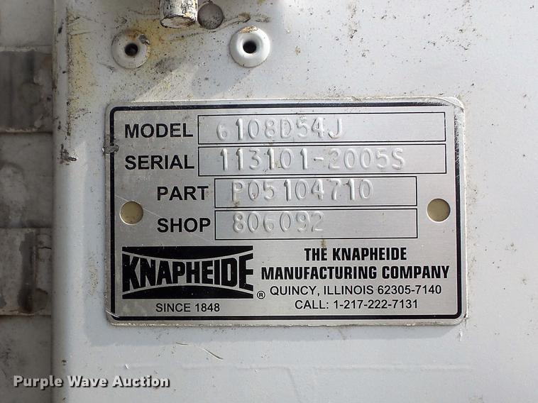 image for item DC7315 2006 Ford F450 Super Duty XL utility truck with crane