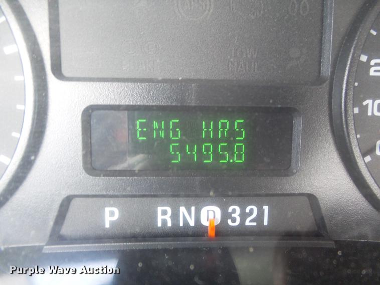 image for item DC7315 2006 Ford F450 Super Duty XL utility truck with crane