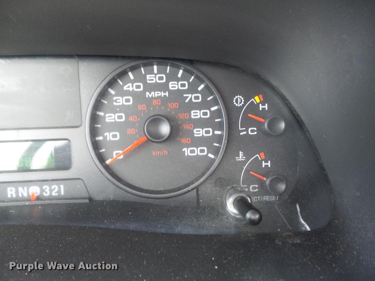 image for item DC7315 2006 Ford F450 Super Duty XL utility truck with crane