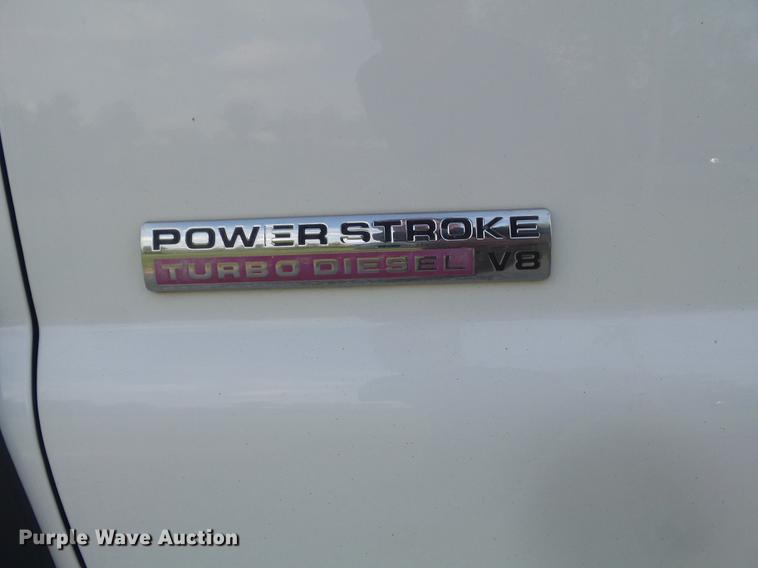 image for item DC7315 2006 Ford F450 Super Duty XL utility truck with crane