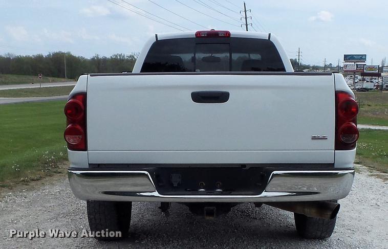 image for item DC7317 2007 Dodge Ram 3500HD SLT Quad Cab pickup truck