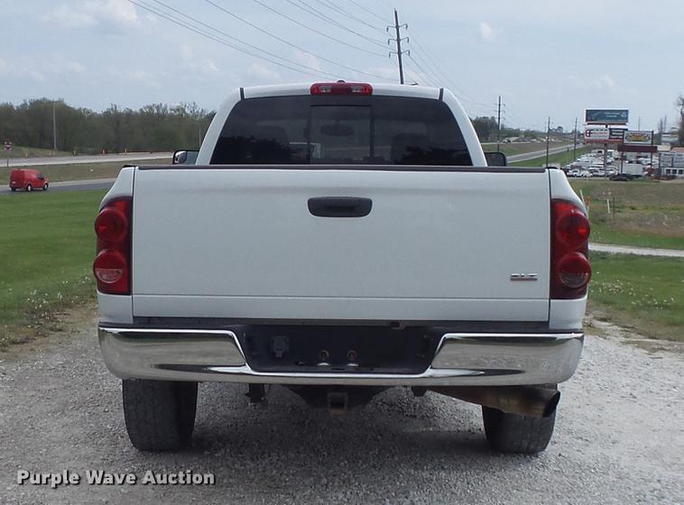 image for item DC7317 2007 Dodge Ram 3500HD SLT Quad Cab pickup truck