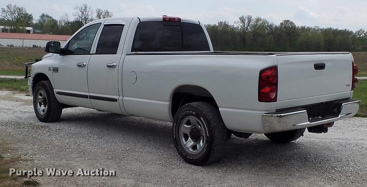 image for item DC7317 2007 Dodge Ram 3500HD SLT Quad Cab pickup truck